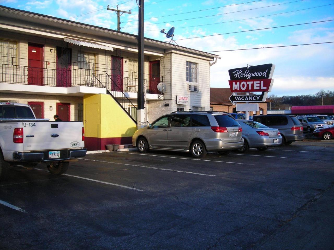 Hollywood Motel Kenova Luaran gambar